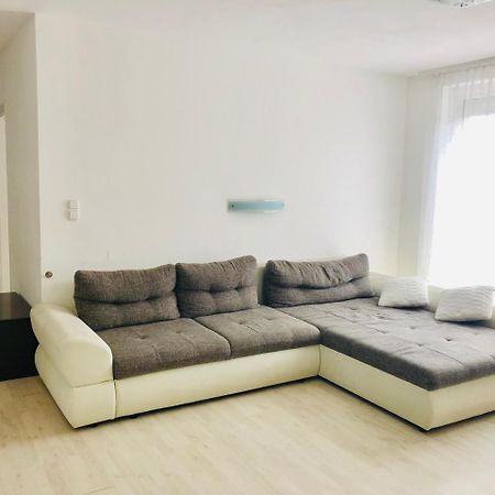 Apartament Akacvirag Apartman Siófok Zewnętrze zdjęcie